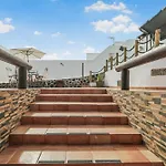 Lanzarote Bbq & Terrace Escape 度假居 Tao